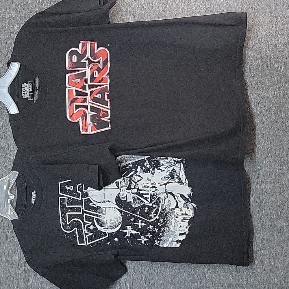 2 Star Wars Tee Shirts Size M Black With Graphics 100% Cotton